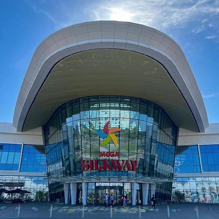 Уютная Квартира На Expo-Smart Замок Apartman Asztana Kültér fotó