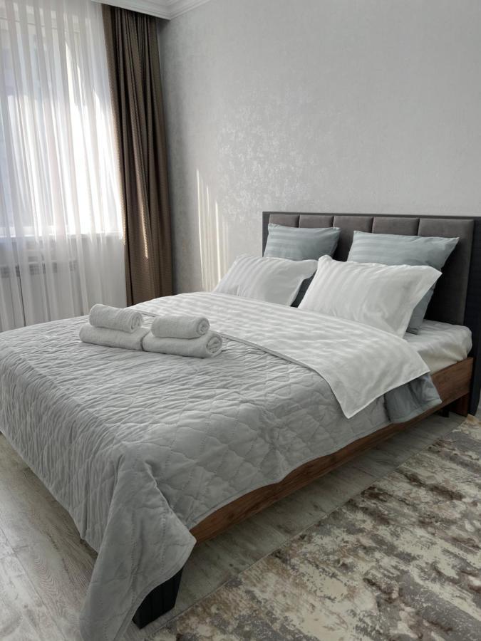 Уютная Квартира На Expo-Smart Замок Apartman Asztana Kültér fotó