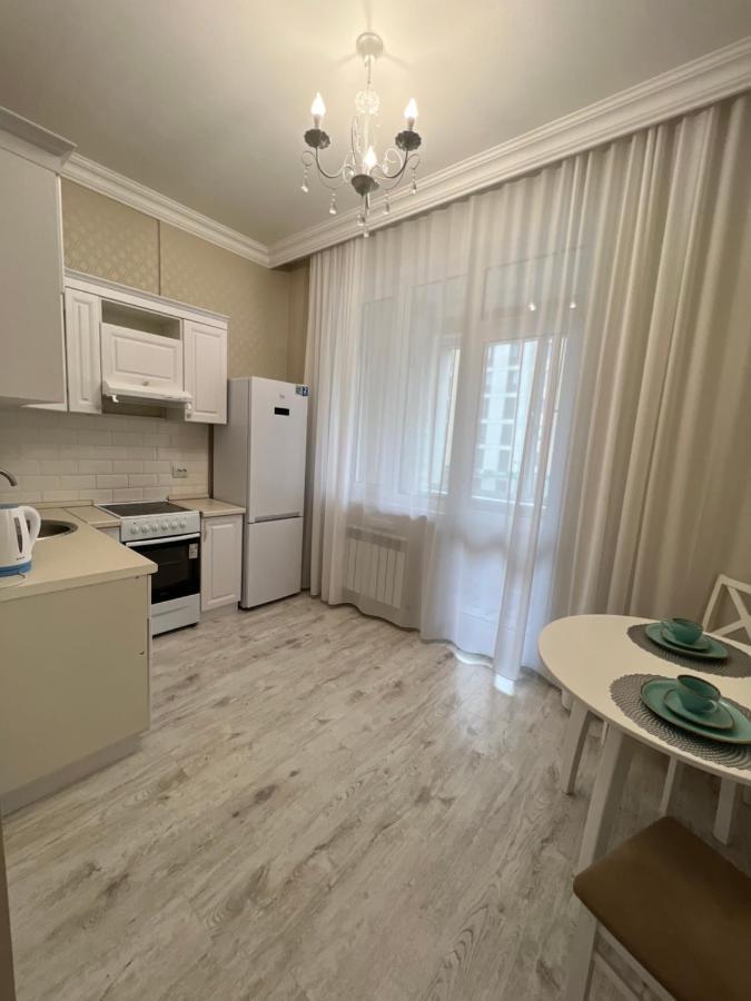 Уютная Квартира На Expo-Smart Замок Apartman Asztana Kültér fotó